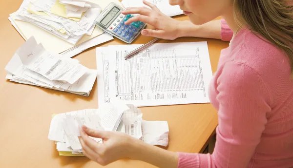 Δεν χρειάζεται για φέτος συγκέντρωση αποδείξεων; Το χτίσιμο του αφορολόγητου