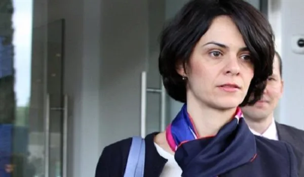 Εκθεση – φωτιά Βελκουλέσκου: Η Ελλάδα δεν θα πιάσει τα πλεονάσματα. Θα εφαρμοστεί ο κόφτης