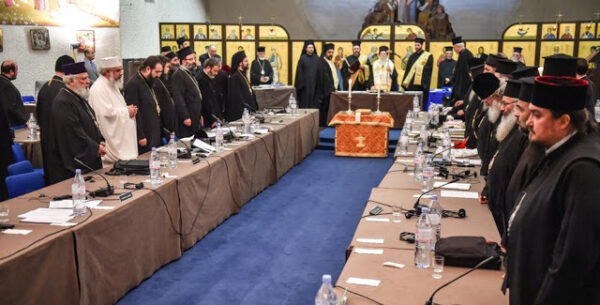 Συζήτηση στην Ημερίδα της Θεολογικής Σχολής για τη Μεγάλη Σύνοδο: Αμηχανία και πολλά φλέγοντα αναπάντητα ερωτήματα.