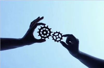 ΝΕΑ ΕΛΛΗΝΙΚΑ Α' και Β' ΕΠΑΛ & Πρόσκληση σε ενημερωτική ημερίδα σχετικά με το μάθημα Γενικής Παιδείας “Νέα Ελληνικά” της Α' και Β' τάξης των ημερήσιων και εσπερινών ΕΠΑ.Λ. (ΥΠΠΕΘ, 5/10/2016)