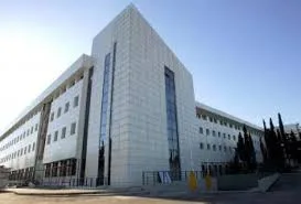 Ως τις 15 Δεκεμβρίου οι αιτήσεις για πρόσληψη στην εκπαίδευση των προσφύγων