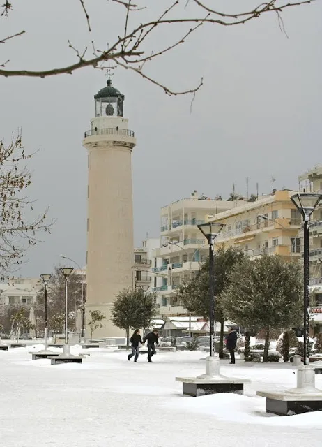 Κακοκαιρία: Τι ισχύει για εργαζομένους που δεν μπόρεσαν να πάνε στη δουλειά [εγκύκλιος]