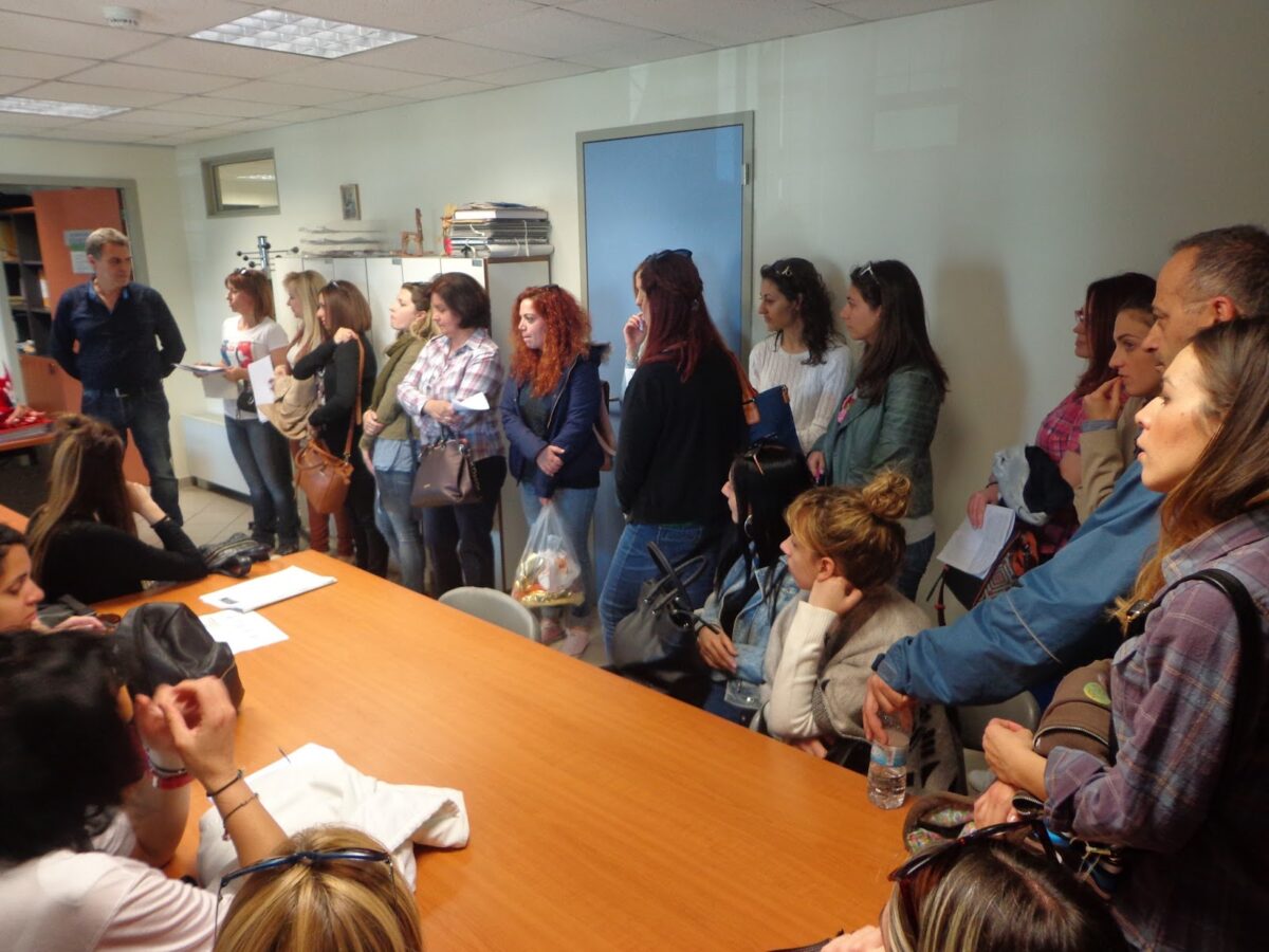 Φωτογραφίες από τις συγκεντρώσεις διαμαρτυρίας σε Δ/νσεις Π.Ε. και Δ.Ε. Βοιωτίας, 21/4/2016