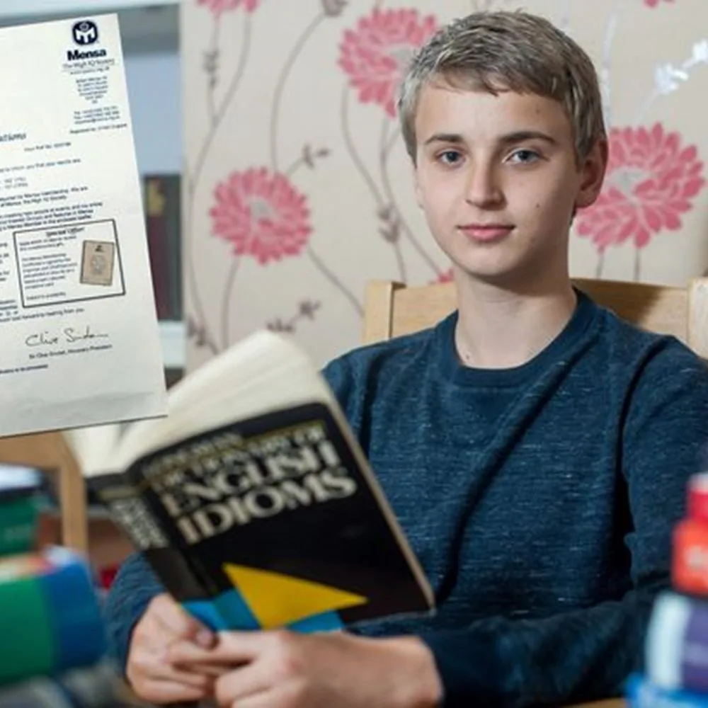 Αυτός είναι ο 14χρονος που έχει υψηλότερο IQ από Αϊνστάιν, Χόκινγκ και Γκέιτς