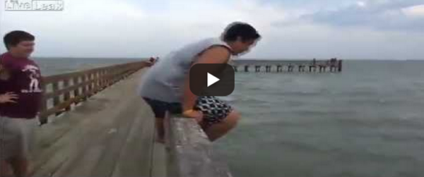 ΣΟΚΑΡΙΣΤΙΚΟ VIDEO! Πάντα να ελέγχετε το νερό πριν κάνετε βουτιά…