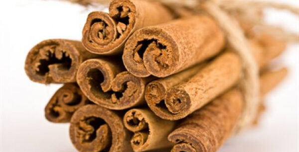 Η κανέλλα δροσίζει το στομάχι και προλαμβάνει προβλήματα υγείας