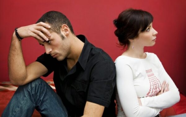 Δείτε γιατί η σιωπή καταστρέφει τη σχέση !