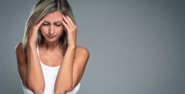 Ημικρανία: Πότε αυξάνει τον κίνδυνο για ισχαιμικό εγκεφαλικό