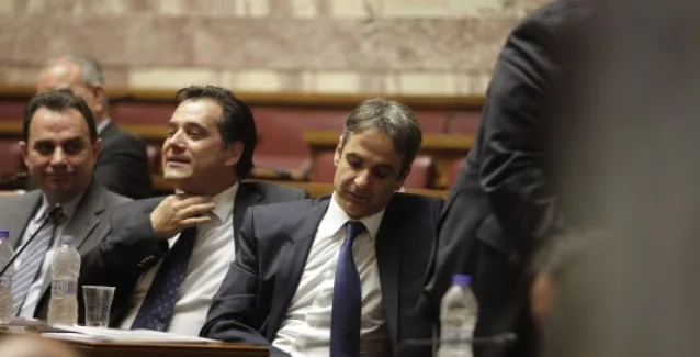 Μαξίμου και ΝΔ διασταυρώνουν τα ξίφη τους: Κατηγοριές για συστράτευση της ΝΔ με το ΔΝΤ