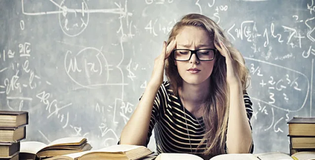 Πανελλήνιες 2017: Δημιουργήθηκε τηλεφωνική γραμμή υποστήριξης των υποψηφίων