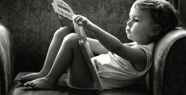 Η διαχρονική συμβουλή του Αϊνστάϊν για την ολοκληρωμένη ανάπτυξη των παιδιών