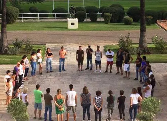 Στη θερινή ακαδημία για τους πρόσφυγες