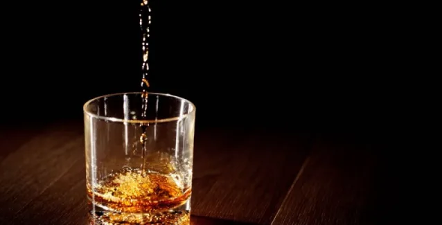 Η υπερκατανάλωση αλκοόλ, μία συνήθεια που τραυματίζει την Κρήτη