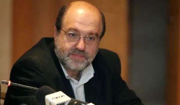 Αλεξιάδης κατά τρόικας.  Δεν αντέχουμε νέα μέτρα