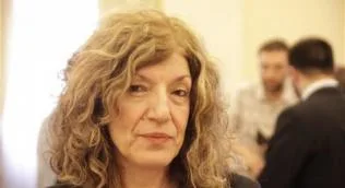 Αναγνωστοπούλου: Μεταπτυχιακά χωρίς δίδακτρα εξετάζει το Υπουργείο