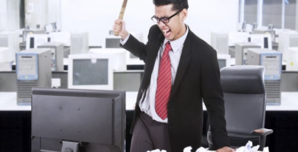 Αντιπαραγωγικός ο θυμωμένος υπάλληλος