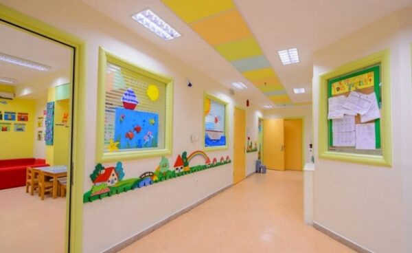 Καταγγελία γονέων: Έχουν τις θέσεις αλλά διώχνουν τα παιδιά από τους παιδικούς σταθμούς