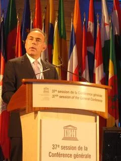 09-11-13 Ο Υπουργός Παιδείας και Θρησκευμάτων Κωνσταντίνος Αρβανιτόπουλος στην 37η Γενική Διάσκεψη της Unesco