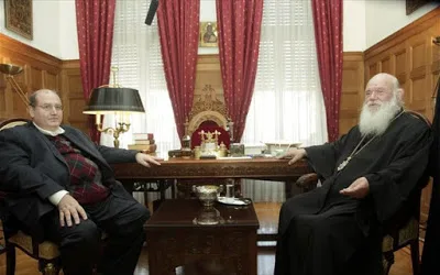 Συναντίληψη στο θέμα των Θρησκευτικών διαπίστωσε ο Ν. Φίλης μετά τη συνάντηση με Ιερώνυμο