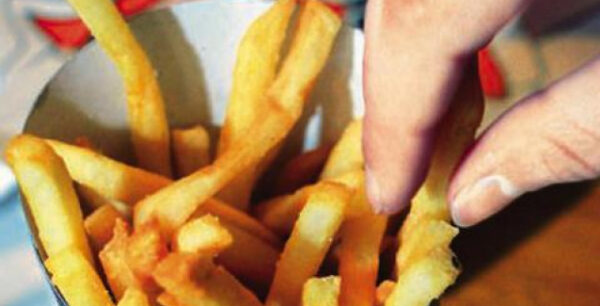 Προσοχή! Το καρβουνιασμένο τοστ και οι πατάτες μπορούν να προκαλέσουν καρκίνο