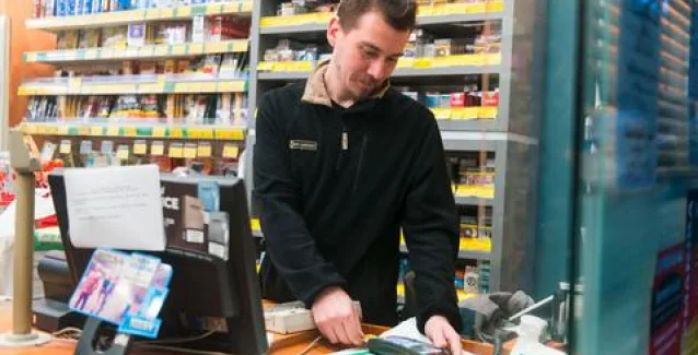 Οι 200 χιλιάδες επαγγελματίες που πρέπει να βάλουν POS μέχρι τον Ιούνιο