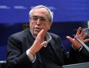 Ο υπουργός Παιδείας για το πρόβλημα της σίτισης των μαθητών