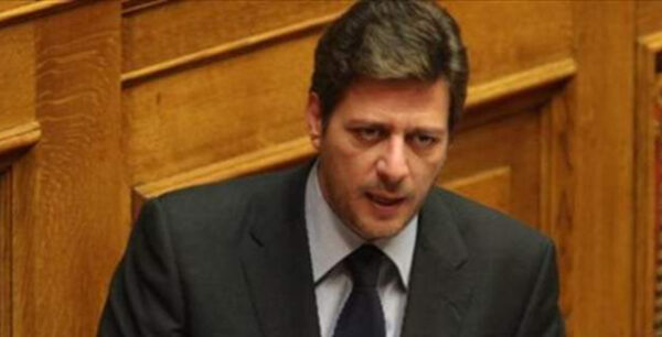 Bαρβιτσιώτης: Σύγκριση ανάμεσα σε hot spot Μουζάλα-Ιδιώτη (φώτο)