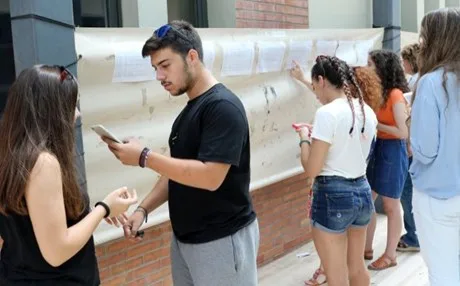 Βάσεις 2018: Ποιές σχολές θα δουν άνοδο από 100 έως 1.500 μόρια