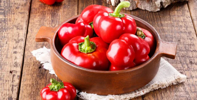 Καρκίνος πνεύμονα: Προστατευτείτε με «κόκκινη» διατροφή!