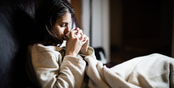 Τι πρέπει να τρώμε όταν έχουμε κρυολόγημα ή πυρετό