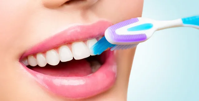 Τροφές που ασπρίζουν τα δόντια!