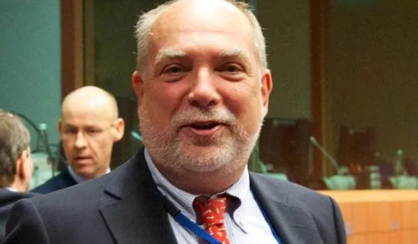 Βίζερ: Εφικτή η λήψη μέτρων για το χρέος στις 5 Δεκεμβρίου