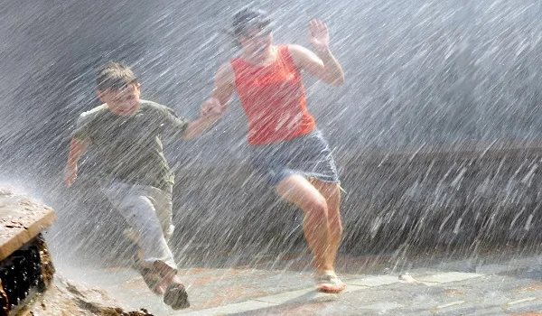 Έκτακτο δελτίο ΕΜΥ: Καταιγίδες, μπουρίνια και χαλάζι