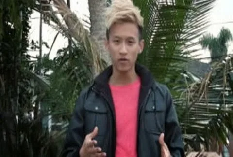 Απίστευτο video: Πήγε ως ΑΣΤΕΓΟΣ σε εστιατόριο και “έφαγε πόρτα”! Όταν όμως εμφανίστηκε με Ferrari…