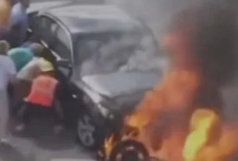 Αντέχεις να μην κλάψεις;;; Η ανθρωπιά σε ¨ΟΛΟ της το μεγαλείο!(Video)