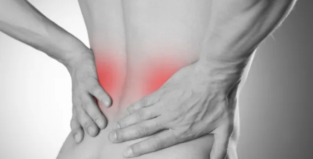Κολικός νεφρού: Ποιοι κινδυνεύουν περισσότερο, πώς αντιμετωπίζεται