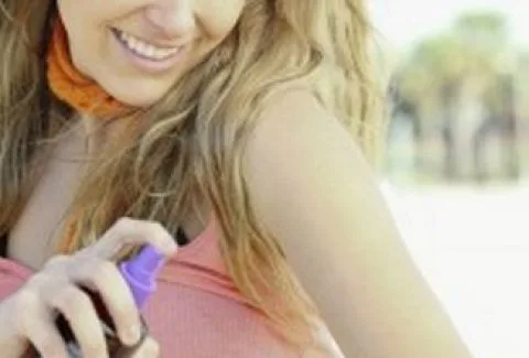 Πείτε “ΑΝΤΙΟ” στα κουνούπια! Πώς θα φτιάξετε ΜΟΝΟΙ σας φυσικό ΕΝΤΟΜΟΚΤΟΝΟ;;;