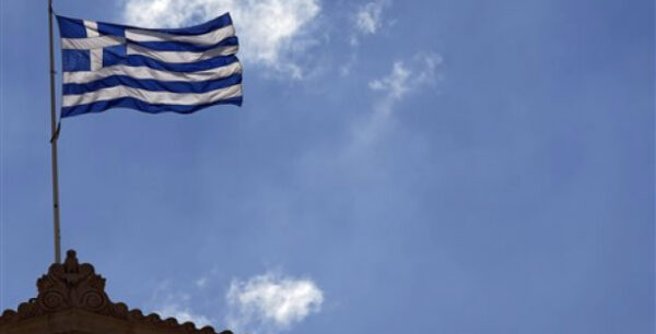 SZ: Nα κλείσει η συμφωνία με την Ελλάδα με ΔΝΤ και τους όρους του