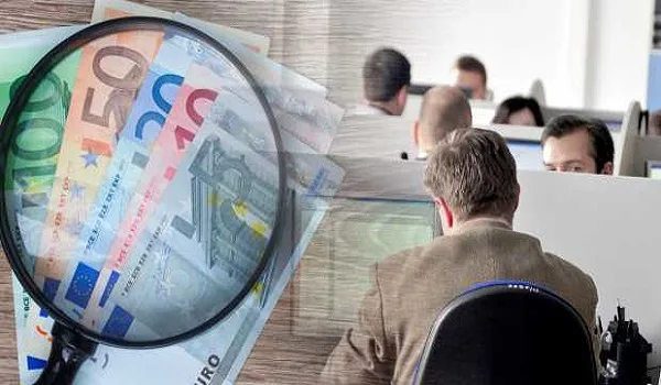 Δημόσιο: Μειώσεις έως 20 ευρώ το μήνα στο μισθό των υπαλλήλων φέρνει το 2017
