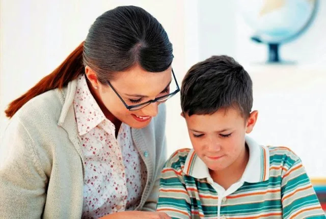 Τα σημάδια της δυσλεξίας σε νηπιαγωγείο και δημοτικό