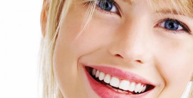 Ακούμε τα δόντια μας;