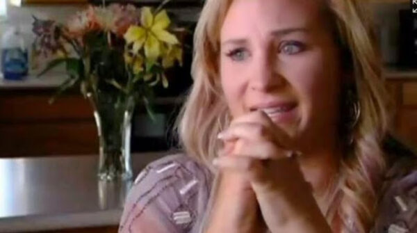 Μητέρα ανακάλυψε φωτογραφίες της 8χρονης κόρης της σε δεκάδες πορνογραφικές ιστοσελίδες