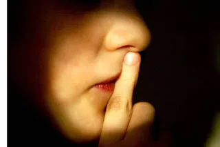 Πώς να μάθετε στα παιδιά να μην σας κρύβουν αυτά που τους συμβαίνουν