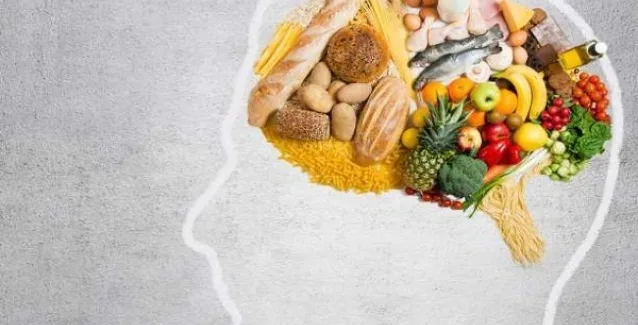 Ποιες τροφές βοηθούν τη σωστή λειτουργία του εγκεφάλου;