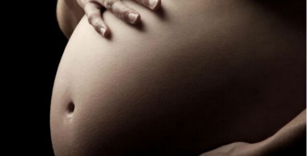 Το κάπνισμα κατά τη διάρκεια της εγκυμοσύνης αλλάζει το DNA του εμβρύου