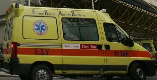 Τετράωρη στάση εργασίας στο ΕΚΑΒ την Τρίτη