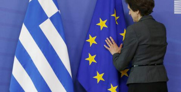 CNBC: Η Ελλάδα σε νέα οικονομική αναταραχή, η Ευρώπη σε κρίση