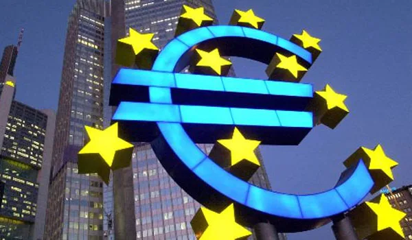 Περαιτέρω μείωση του ELA κατά 900 εκατ. ευρώ από την ΕΚΤ