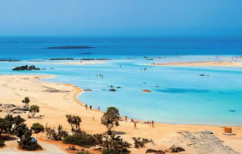 Το Ελαφονήσι της Κρήτης στις δέκα ομορφότερες παραλίες του κόσμου