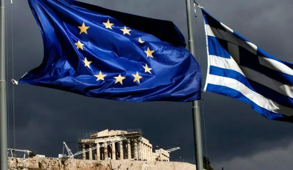 WSJ: Πραγματικός ο κίνδυνος μιας νέας ελληνικής κρίσης